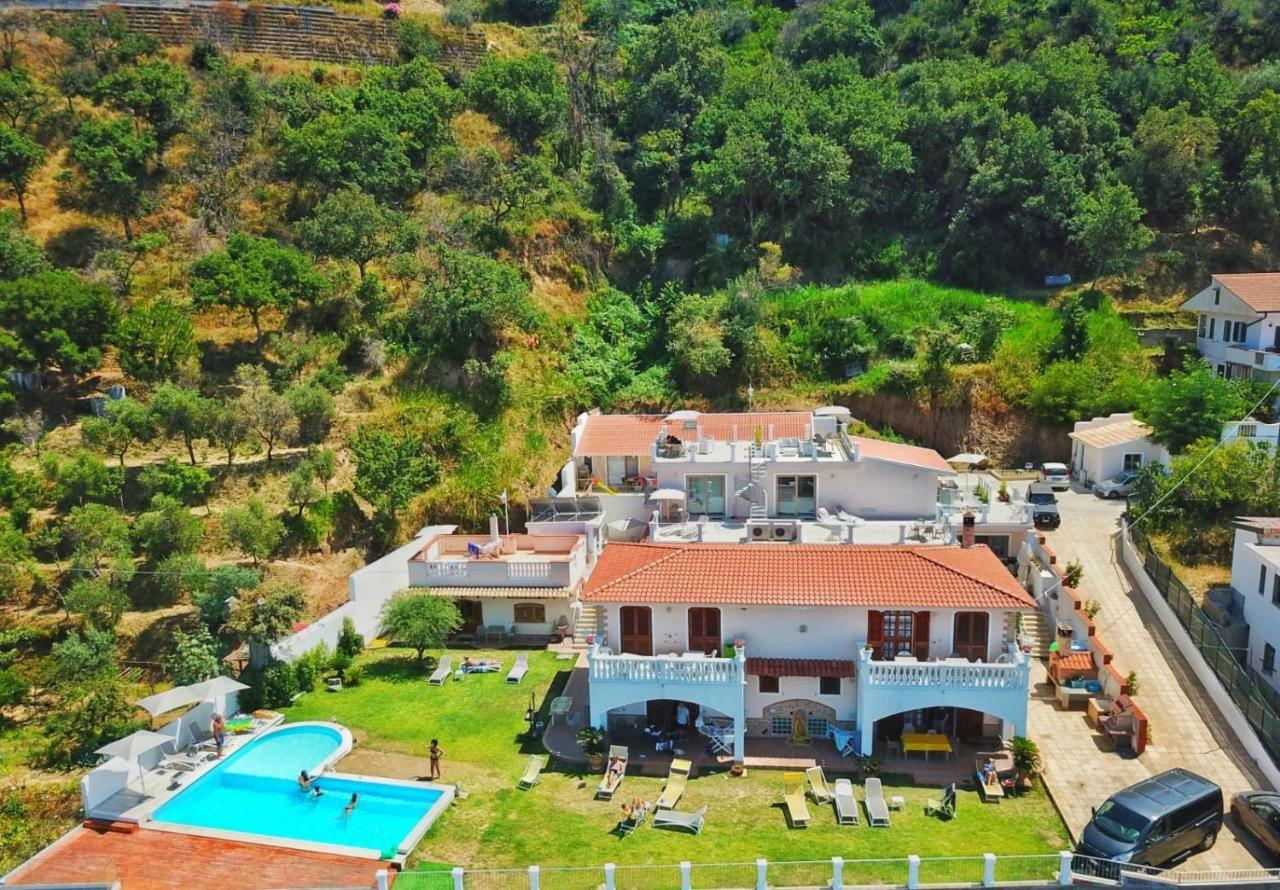 Appartamenti Borgo Panoramico N 5 تروبيا المظهر الخارجي الصورة